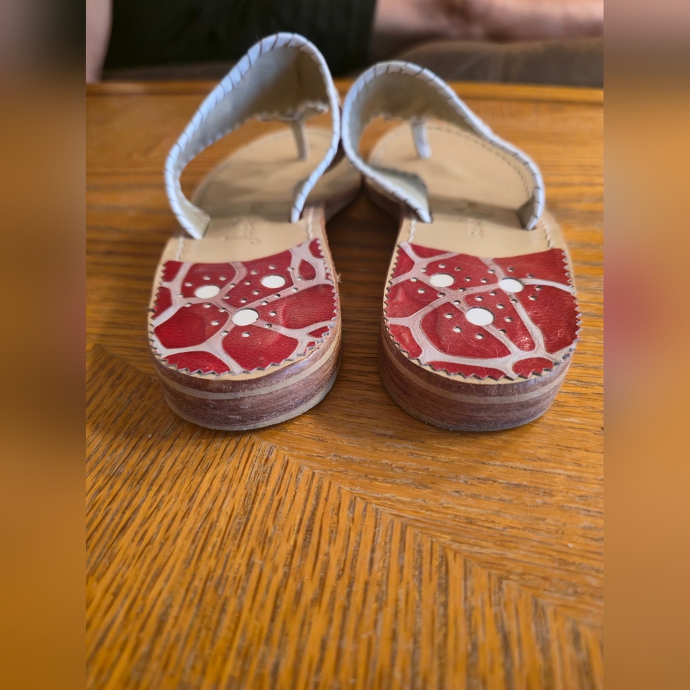 JACK ROGERS RARE GIRAFFE RED SANDALS - Picture 5 of 6